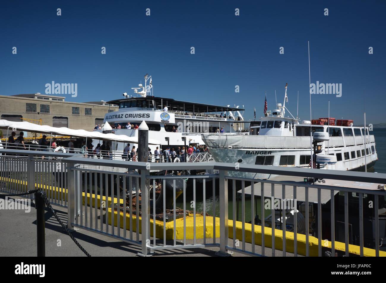 Alcatraz Cruises dans le Port de San Francisco à partir du 1er mai 2017, California USA Banque D'Images