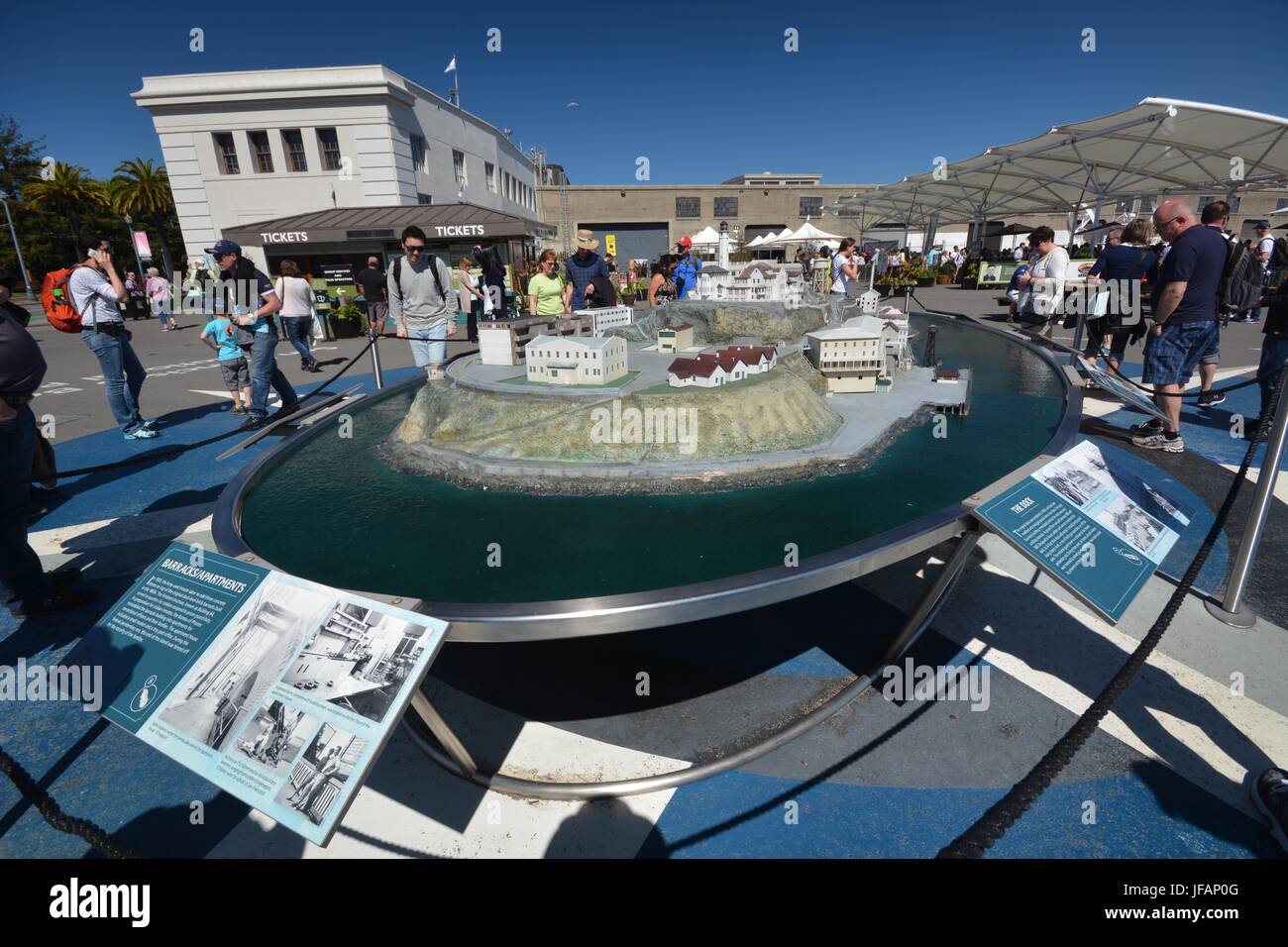 Alcatraz Cruises dans le Port de San Francisco à partir du 1er mai 2017, California USA Banque D'Images