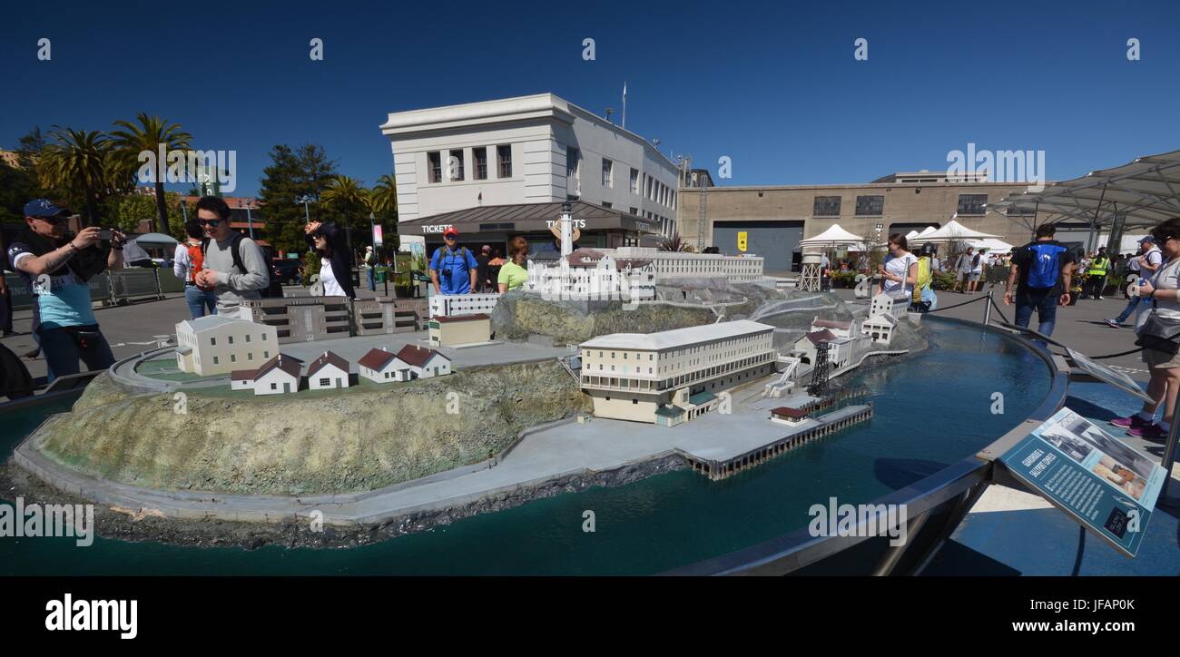 Alcatraz Cruises dans le Port de San Francisco à partir du 1er mai 2017, California USA Banque D'Images
