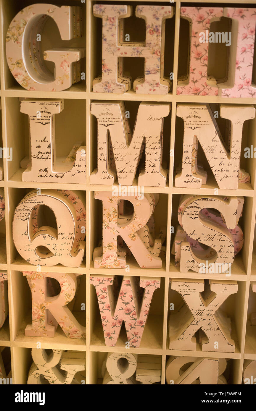 Les lettres en papier mâché Banque D'Images