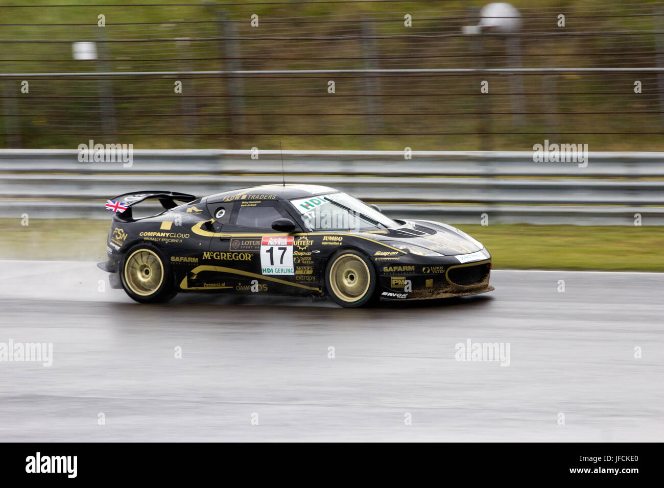 ZANDVOORT, Pays-Bas - 15 juillet : Melroy Heemskerk et Marth de Graaf racing dans le Lotus Evora GT4 au cours de l'HDI-Gerling Dutch GT un Banque D'Images