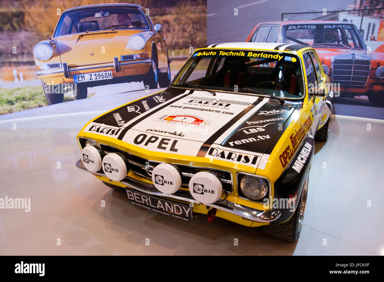 Von Opel Banque D Image Et Photos Alamy