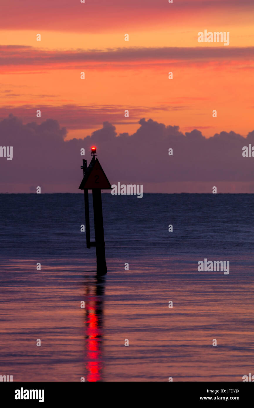 Coucher de soleil sur le golfe du Mexique à partir de la jetée sud de la Floride à Venise Banque D'Images