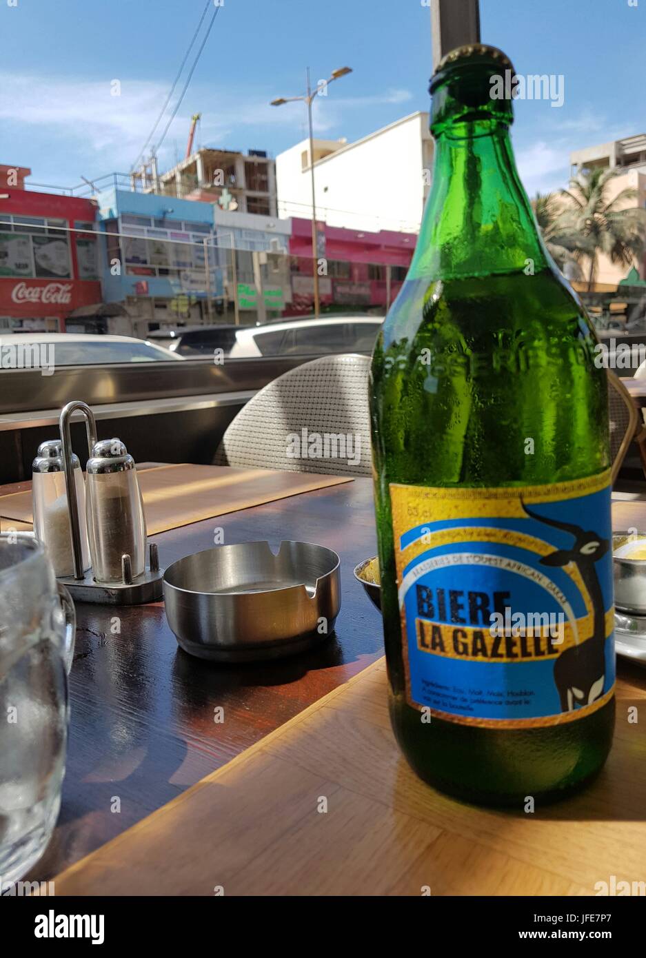 Bouteille de biere la Gazelle, bière sénégalaise Banque D'Images