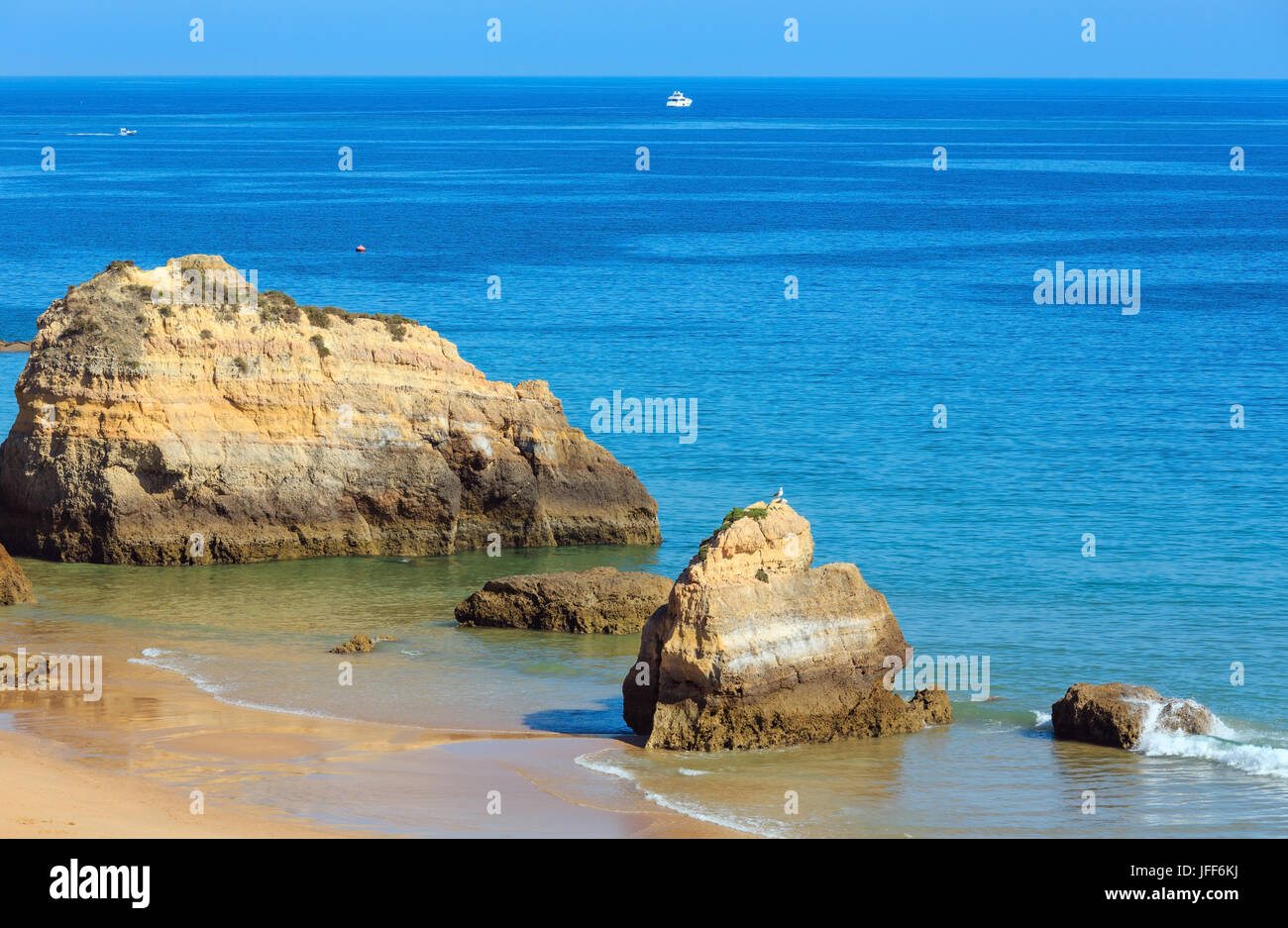 Praia dos Tres Castelos, Algarve, Portugal. Banque D'Images