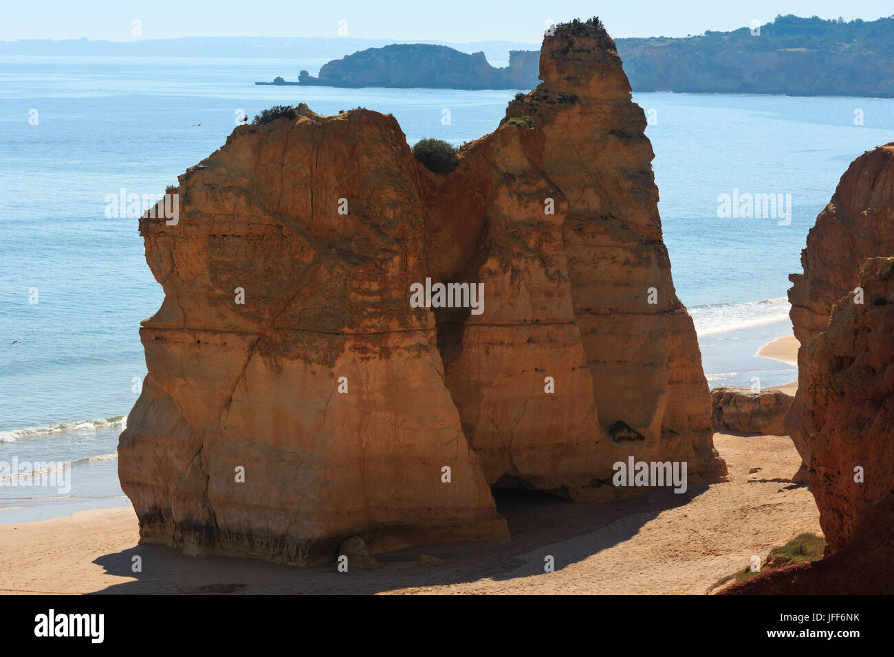 Praia dos Tres Castelos, Algarve, Portugal. Banque D'Images