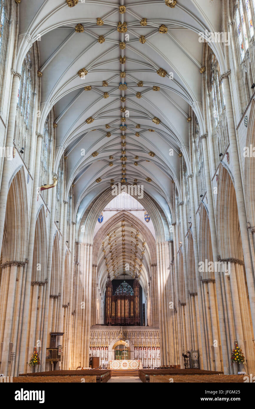 L'Angleterre, dans le Yorkshire, York, York Minster, vue intérieure Banque D'Images