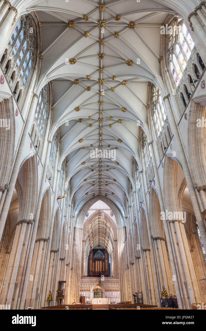 L'Angleterre, dans le Yorkshire, York, York Minster, vue intérieure Banque D'Images