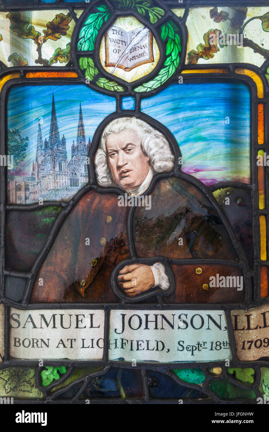 L'Angleterre, Londres, la ville, le Dr Johnson's House, vitrail représentant Le Dr Johnson Banque D'Images