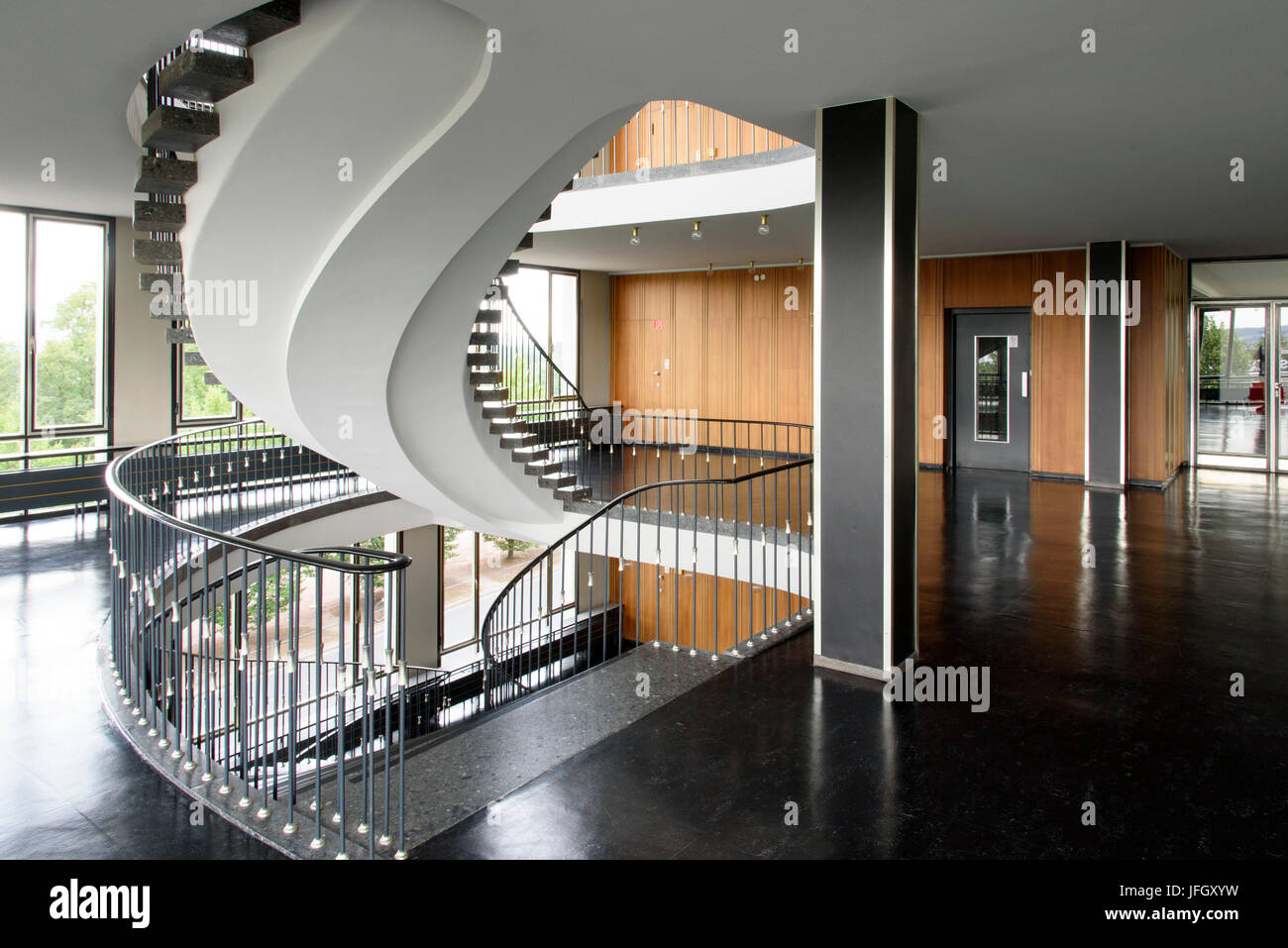 Les années 50 d'escalier dans le régime d'assurance maladie obligatoire des capacités, Kassel, Hessen, Allemagne Banque D'Images