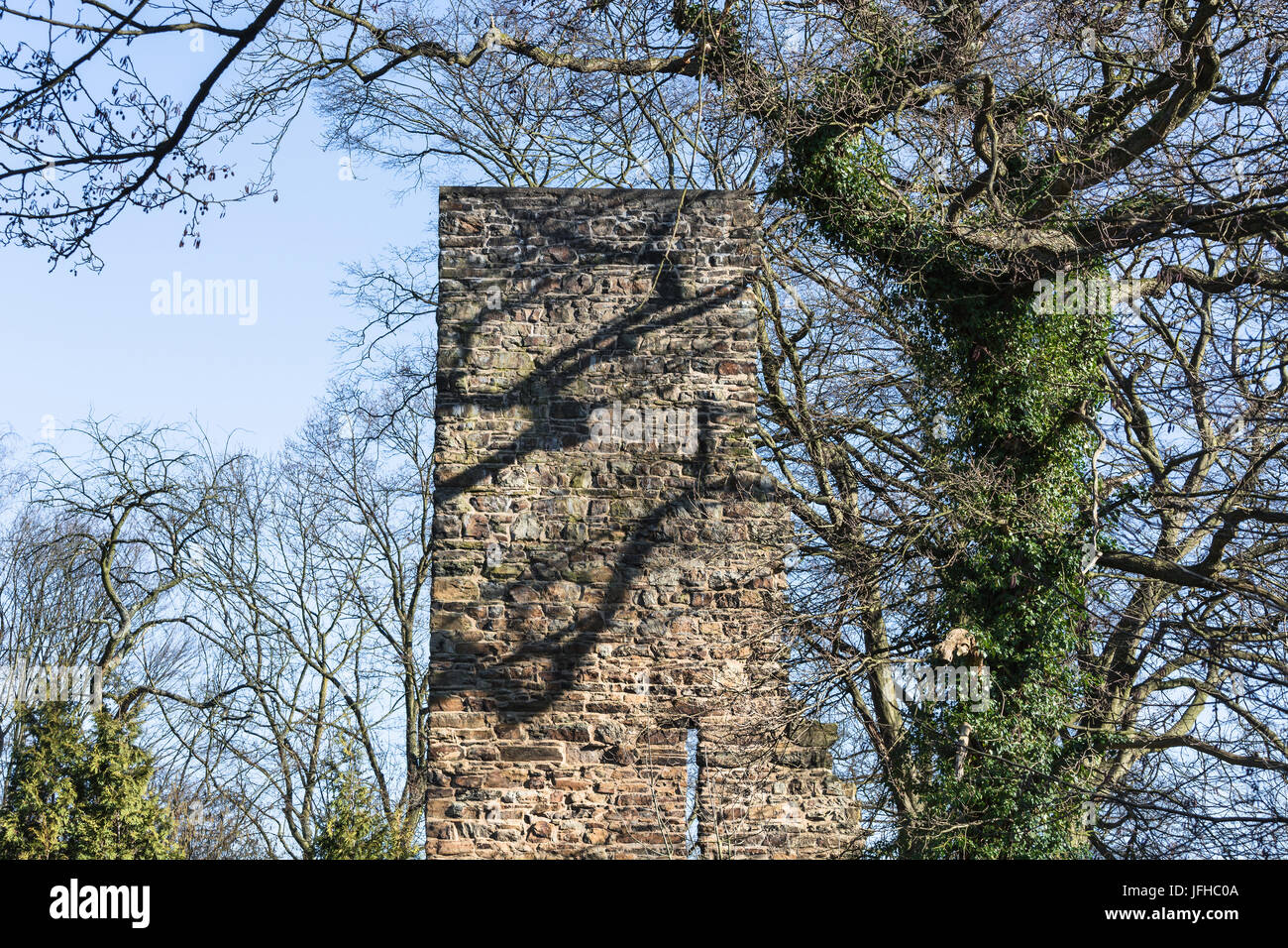Ruines du château de la tour dans Luttelnau Essen Kettwig. Banque D'Images