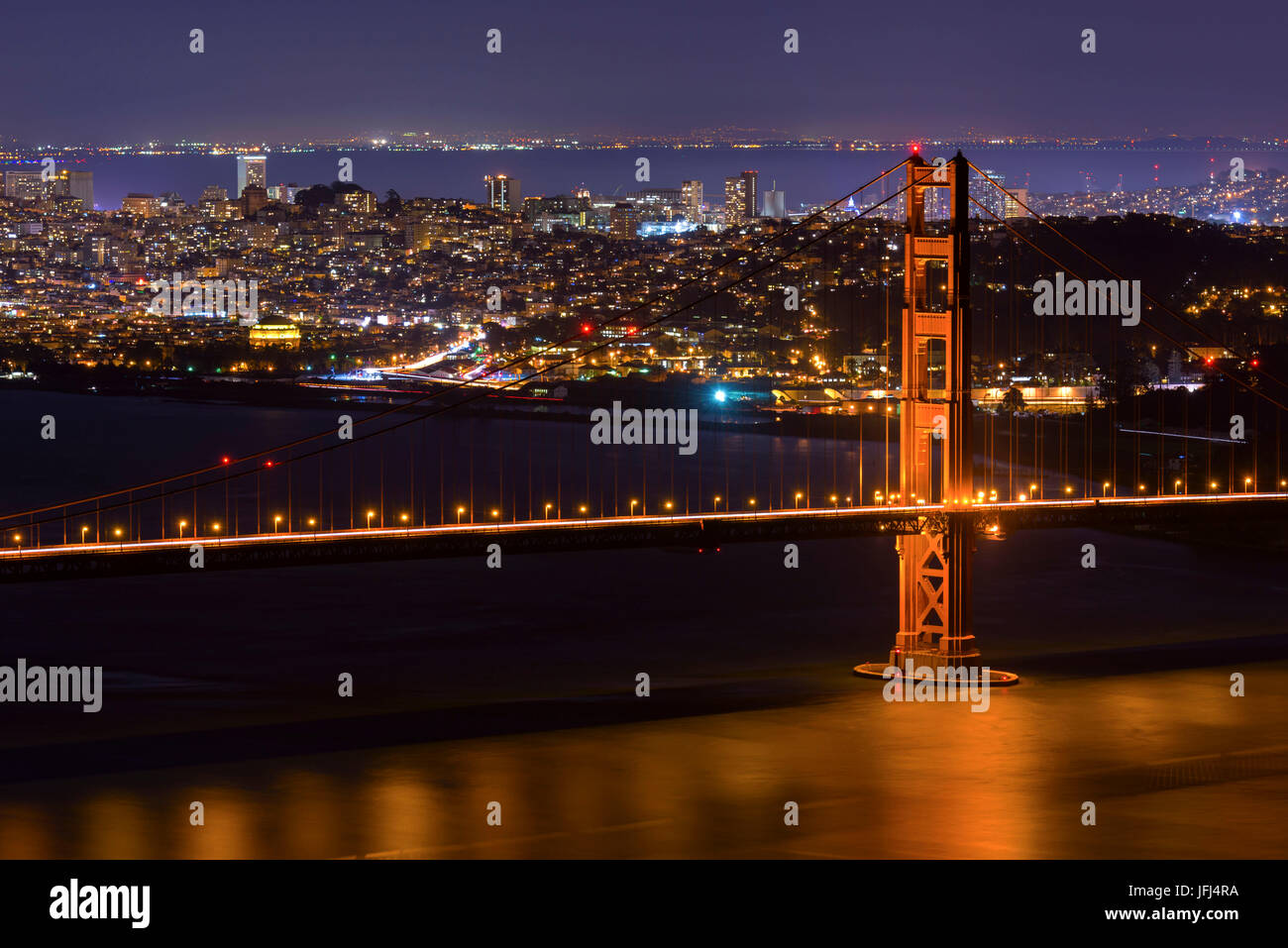 Le Golden Gate Bridge at night, les États-Unis, Californie, San Francisco Banque D'Images
