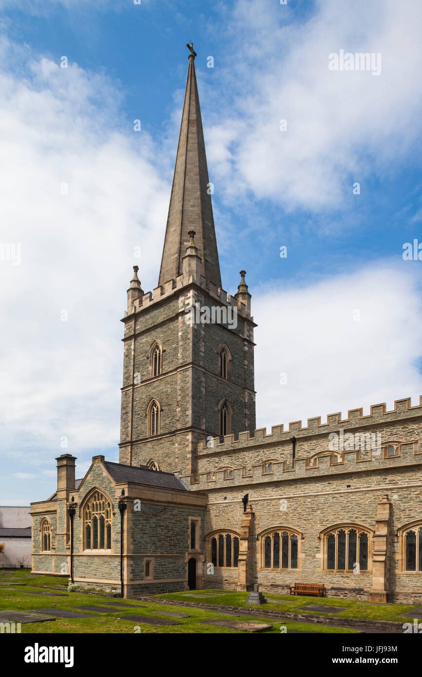 Royaume-uni, Irlande du Nord, le comté de Londonderry, Derry, Cathédrale St Columb, extérieur Banque D'Images