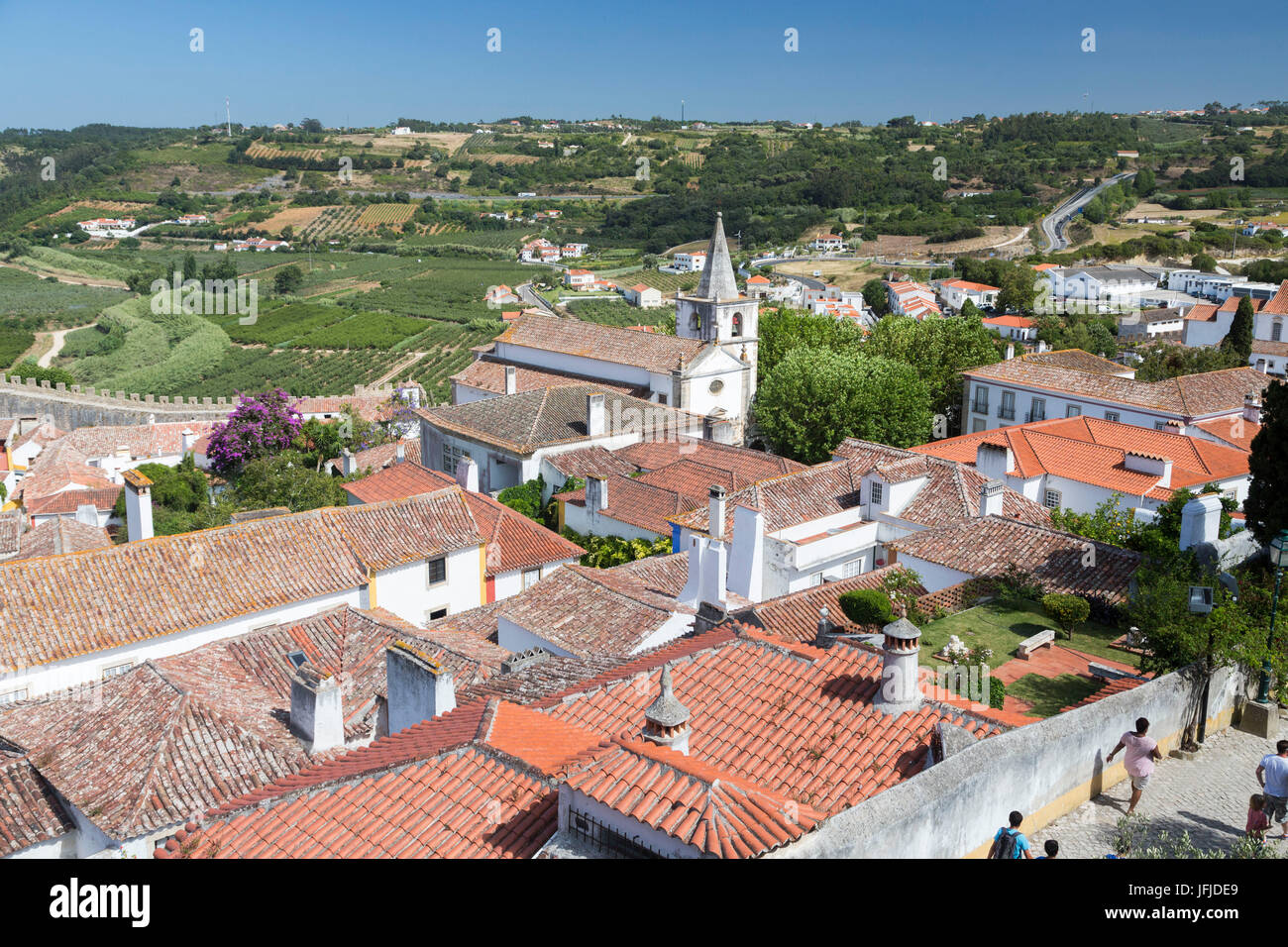 Vue de dessus de l'ancien village fortifié d'Obidos et son paysage rural Oeste Leiria Portugal Europe District Banque D'Images