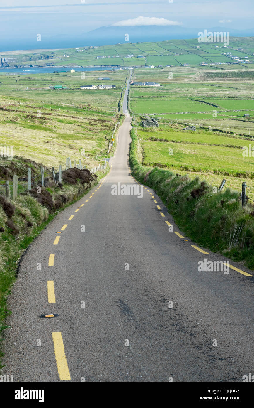 Route de la ville pittoresque de Skellig Ring, Co, Kerry, Munster, Irlande, Europe, Banque D'Images