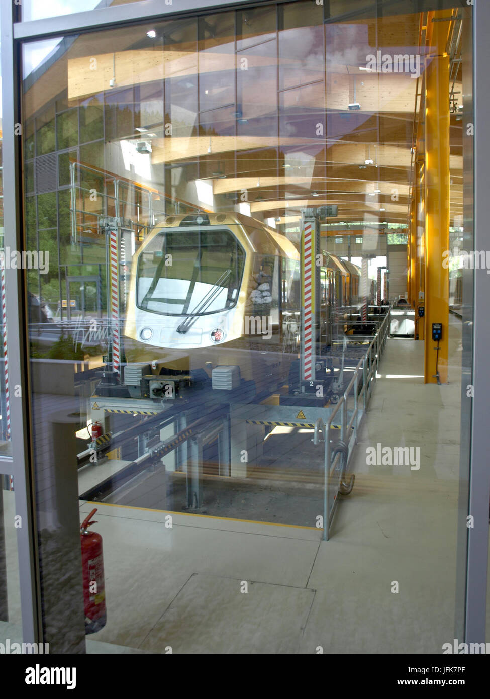 2014.06.04 - NÖVOG - Bahnhof - 12 Laubenbachmühle Banque D'Images 2014.06.04 - NÖVOG - Bahnhof - 12 Laubenbachmühle Banque D'Images