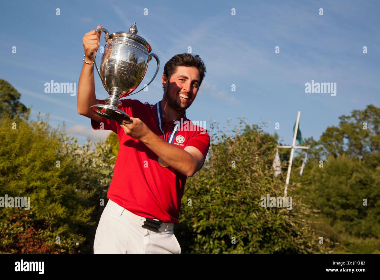 Caritatif ayant repris, au Royaume-Uni. 01 juillet, 2017. Caritatif ayant repris, 1er juillet, 2017 Alfie Plante, Kent, UK remporte le championnat amateur européen à Walton Heath, Surrey, UK Crédit : Motofoto/Alamy Live News Banque D'Images