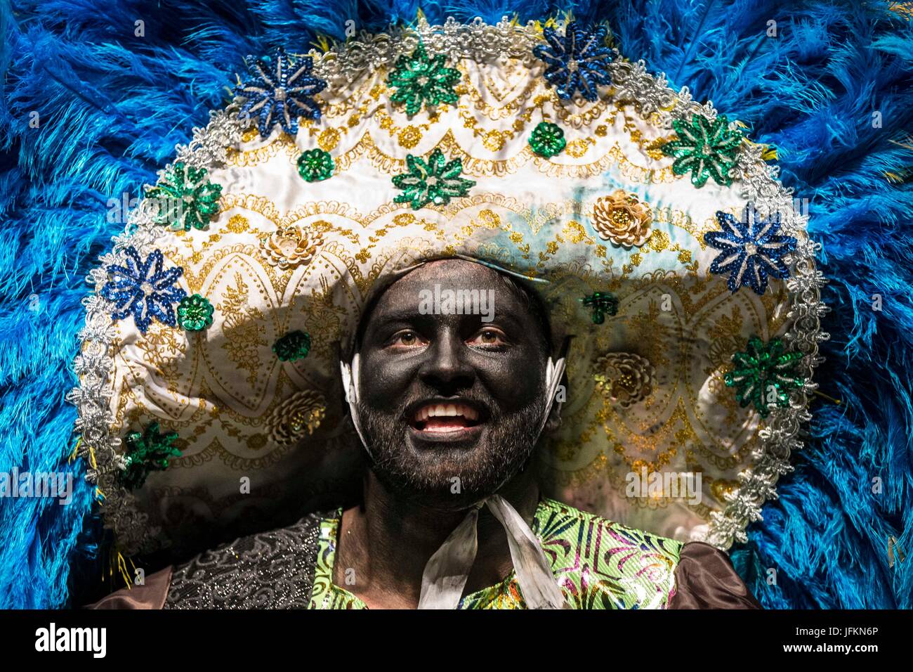 Tarente, au Brésil. 1er juillet 2017. Un acteur de l'équipe effectue pendant la Caprichoso Tarente Tarente, Festival du Folklore à l'état d'Amazonas, Brésil, le 1 juillet 2017. Tarente, Festival de folklore populaire une célébration annuelle qui a eu lieu dans la ville brésilienne de Tarente, Amazonas, a débuté le vendredi soir. Crédit : Li Ming/Xinhua/Alamy Live News Banque D'Images