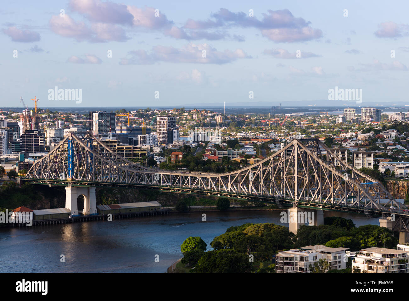 Story Bridge juste après le lever du soleil, Brisbane, Australie. Banque D'Images