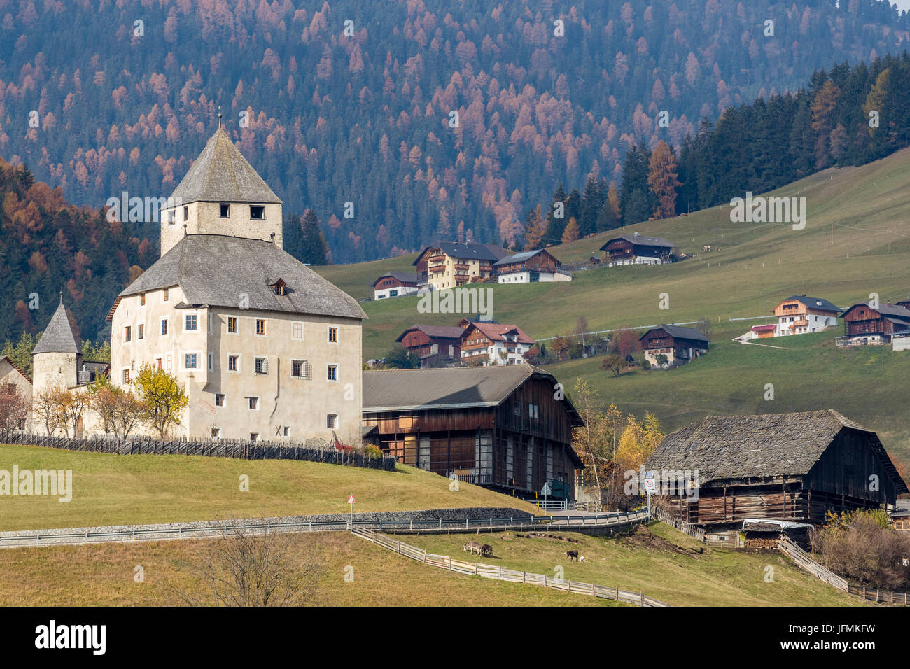 Museum ladin Ciastel de Tor, Trentino-Alto Adige/Südtirol, Tyrol du Sud, Italie. Banque D'Images