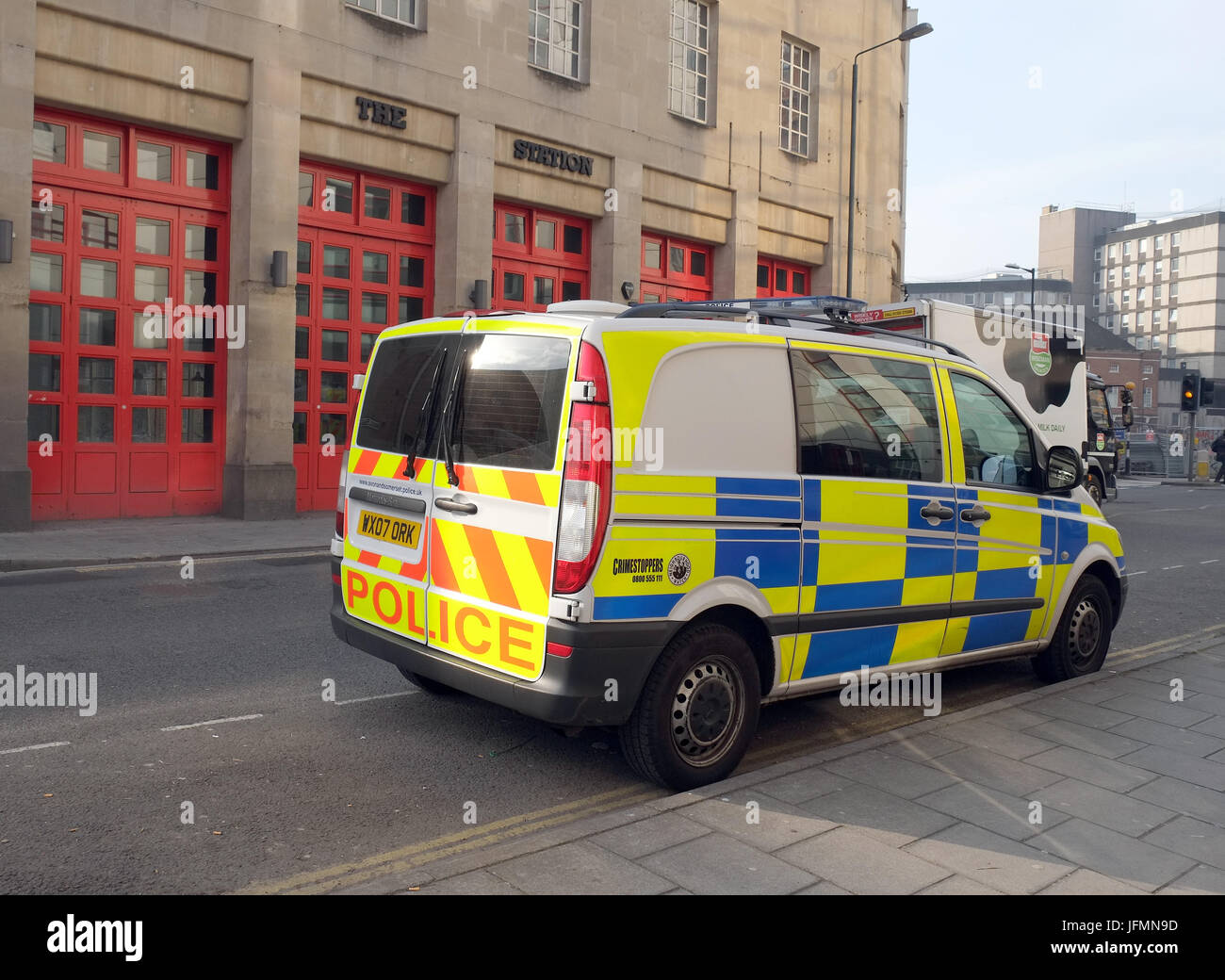10 avril 2017 - Mercedes Vito fourgon de police stationné à Bridewell Street à Bristol, près de la station de police et Broadmead shopping centre Banque D'Images