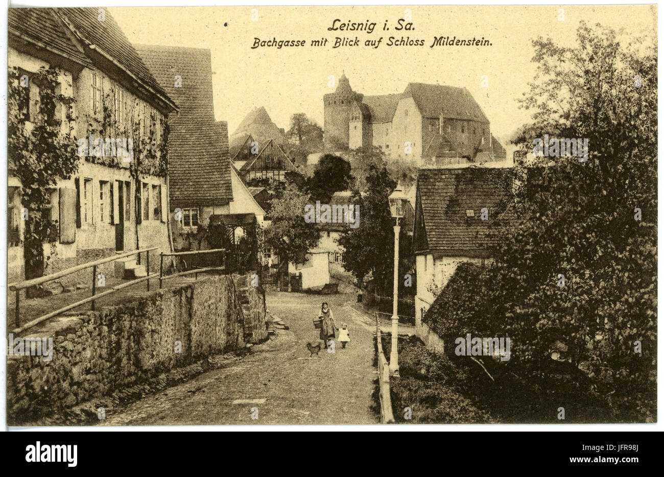 17244-Leisnig-1913-Bachgasse mit Blick zum Schloß Mildenstein-Brück & Sohn Kunstverlag Banque D'Images
