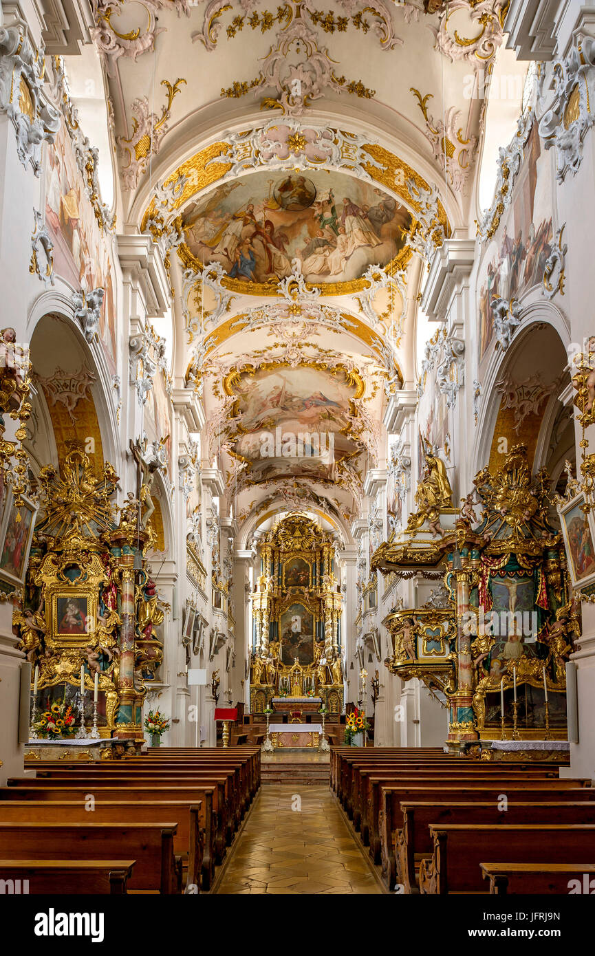 Nef avec autels, intérieur de l'église du monastère de l'Ascension, l'église rococo, Markt Indersdorf, Haute-Bavière, Bavière Banque D'Images