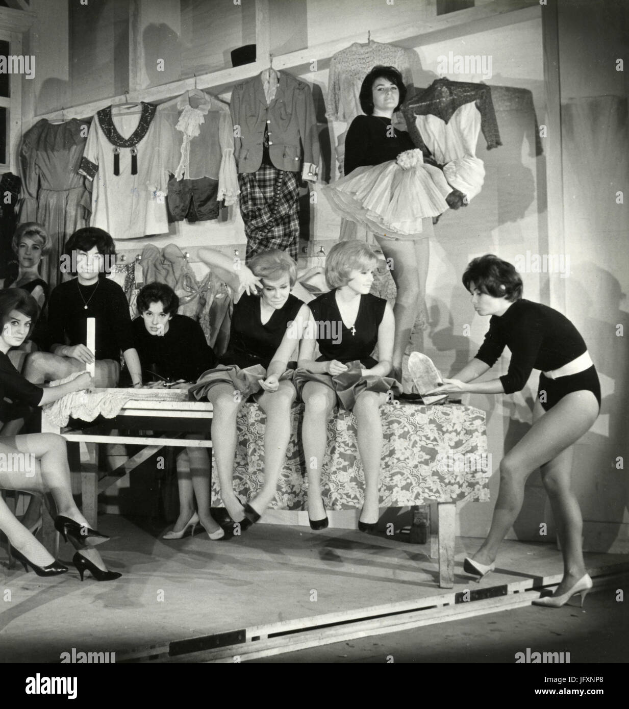 Au cours de la troupe des filles reharsal, Octobre 1960 Banque D'Images
