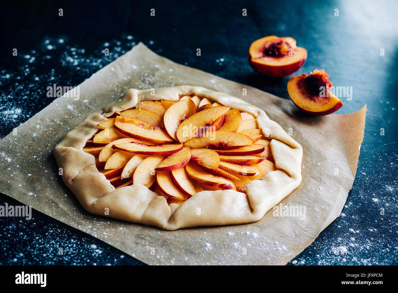 Tarte aux pêches rustiques Banque D'Images