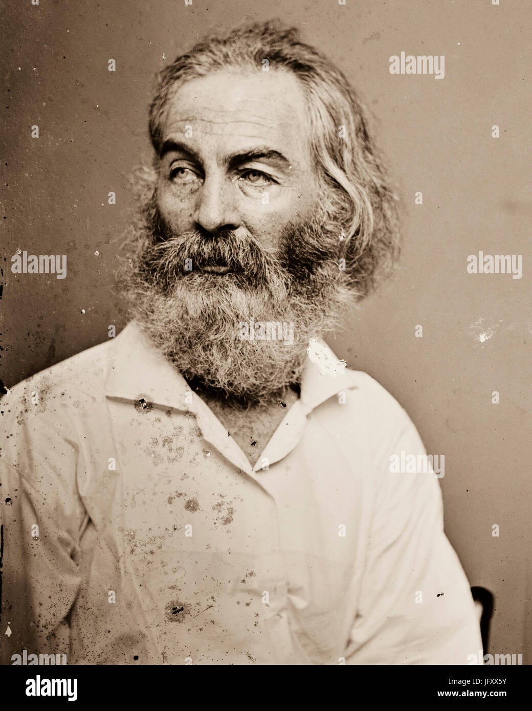 Titre : Walt Whitman CALL NUMBER : LC-BH82- 137  <P&P >[P&P] NUMÉRO DE REPRODUCTION : LC-DIG-cwpbh-00752 (fichier numérique de l'original nég.) INFORMATIONS SUR LES DROITS DE L'homme : Pas de restrictions connues sur la publication. Moyen : 1 négatif : le verre, le procédé au collodion humide. Création/Publication : [entre 1860 et 1865] Banque D'Images