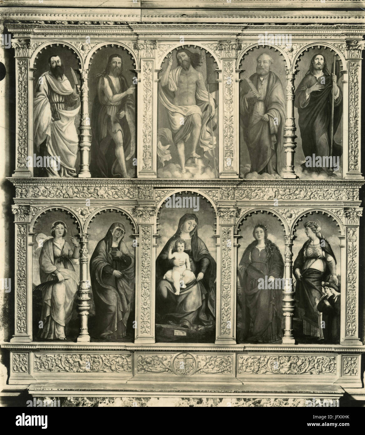 La Vierge et l'enfant avec les saints, la peinture par Previtali, Bergame, Italie Banque D'Images