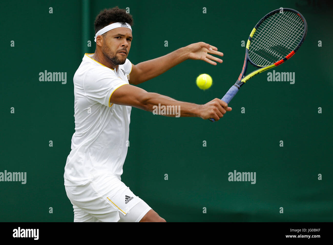 JO-WILFRIED TSONGA, LA FRANCE, le tournoi de Wimbledon 2017, 2017 Banque D'Images