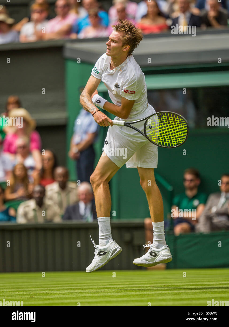 Londres, Royaume-Uni. 30Th May, 2017. Tennis, Wimbledon, Alexander Bublik (KAZ) dans son premier match contre Andy Murray (GBR) Credit : Henk Koster/Alamy Live News Banque D'Images