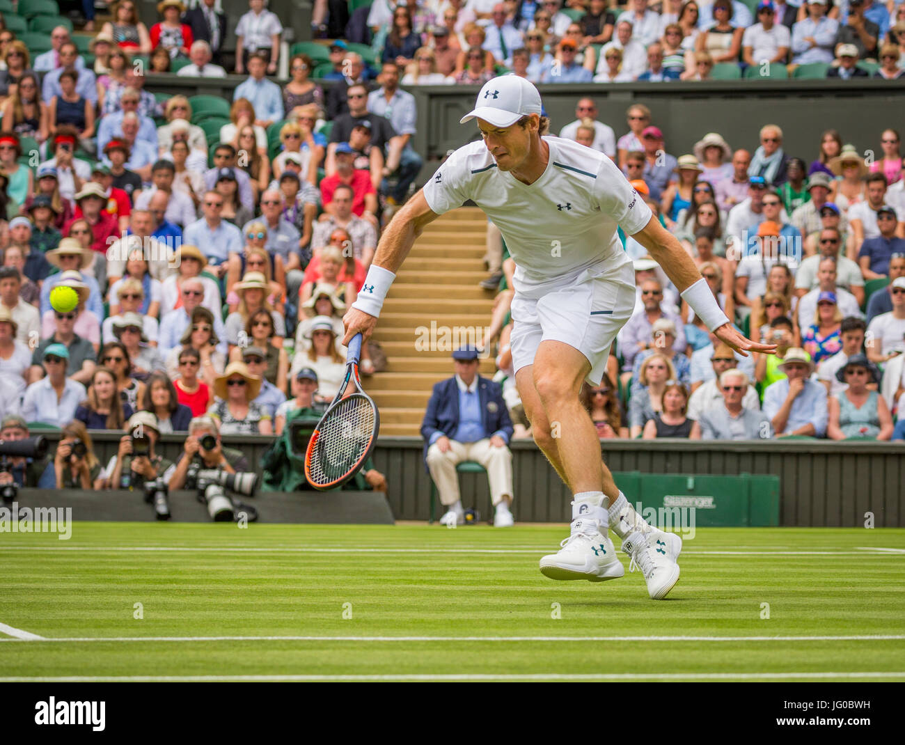 Londres, Royaume-Uni. 30Th May, 2017. Tennis, Wimbledon, Andy Murray (GBR) dans son premier match contre Alexander Bublik (KAZ) Credit : Henk Koster/Alamy Live News Banque D'Images