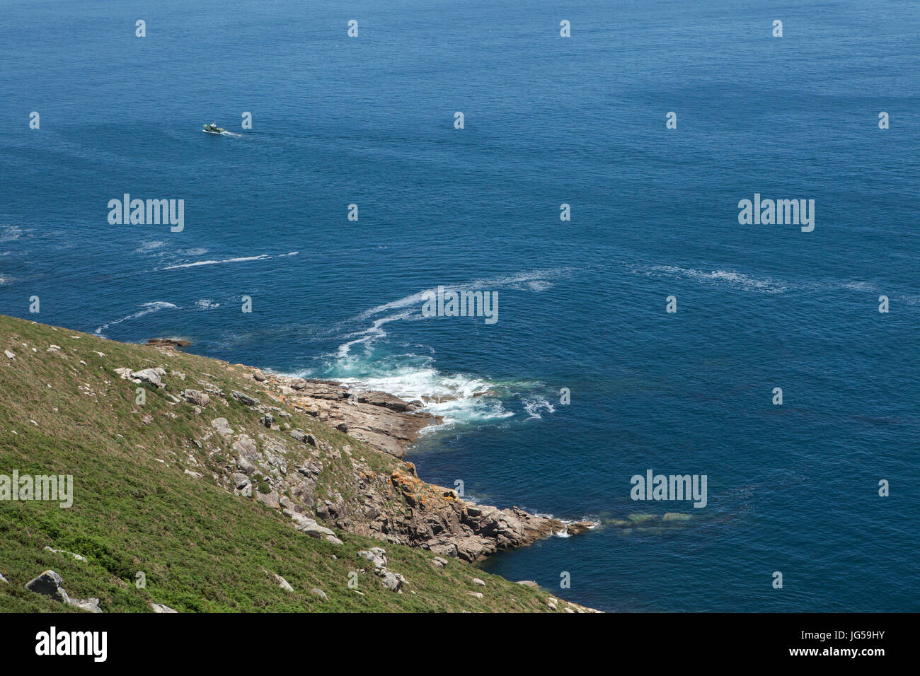 Illustrée de l'océan Atlantique, du cap Finisterre (Cabo Fisterra) en Galice, Espagne. Banque D'Images