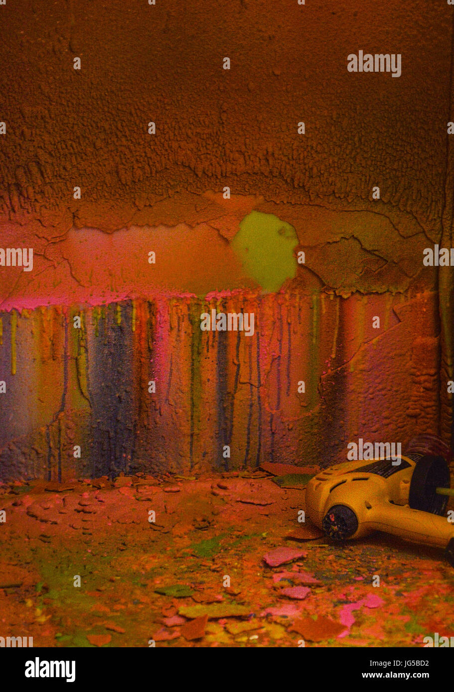 Peinture abstraite et percer Banque D'Images