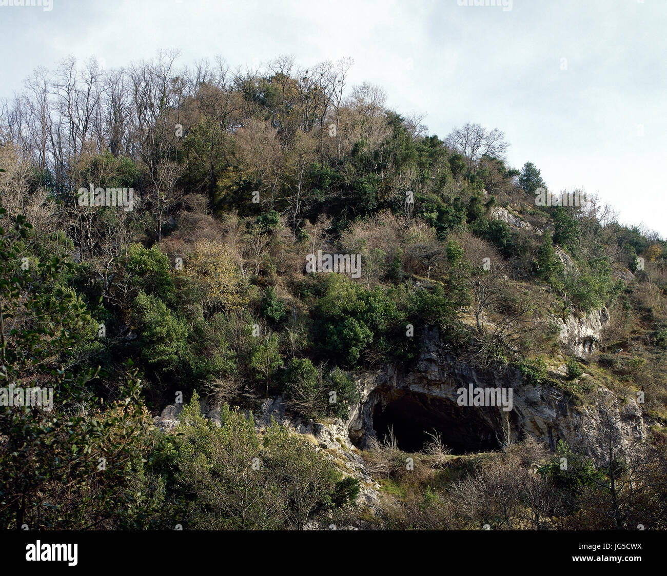 Caves (Aitzbitarte Landarbaso, Renteria). Paléolithique. Pays Basque. Province du Guipuzkoa. L'Espagne. Banque D'Images