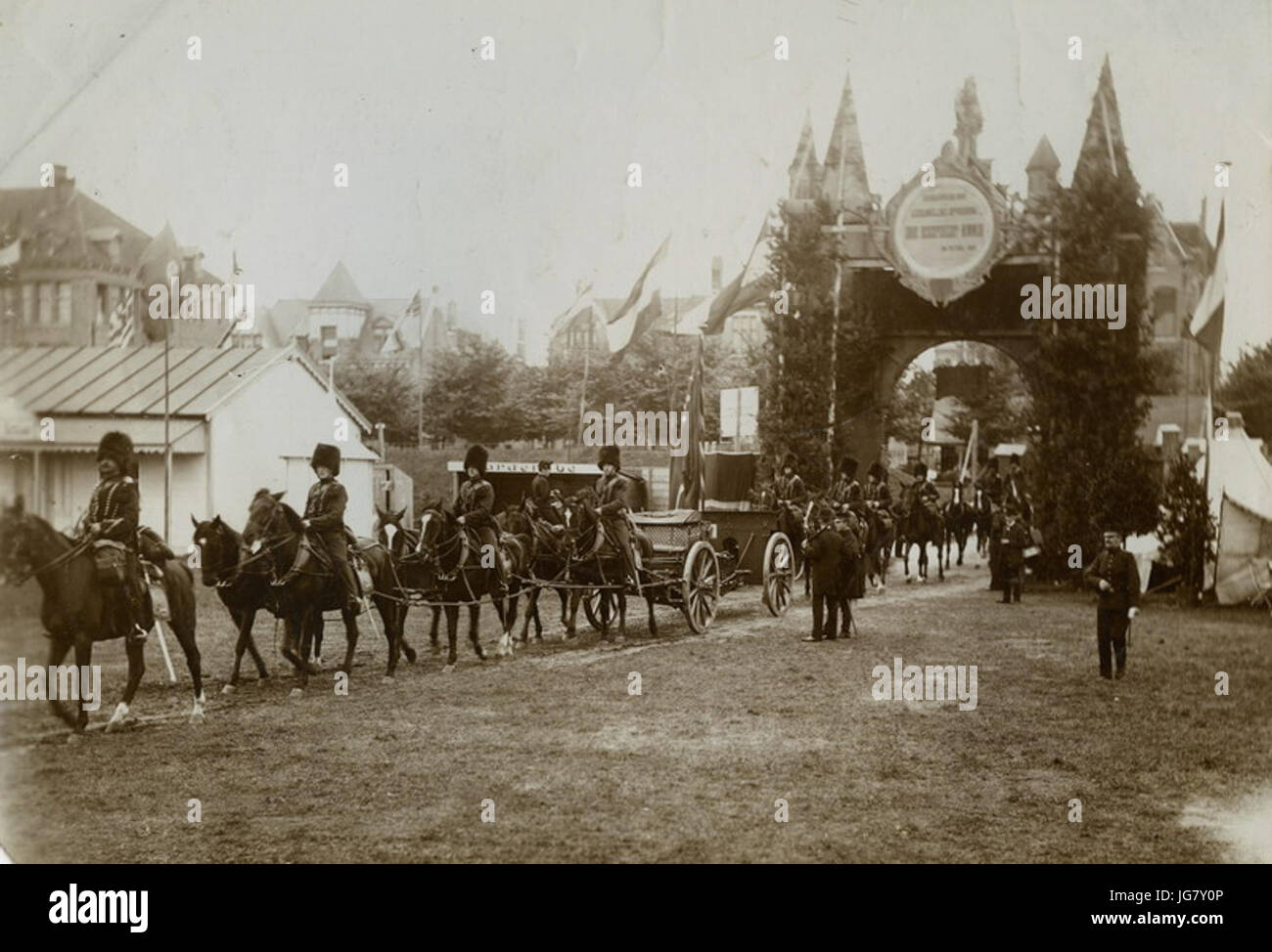 Uit een foto-album a rencontré 57 visuels van de Tweede Nationale Sportdagen van 26 - F42532 - KNBLO Banque D'Images