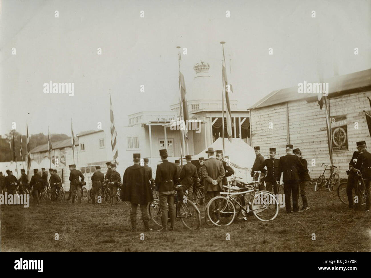 Uit een foto-album a rencontré 57 visuels van de Tweede Nationale Sportdagen van 26 - F42533 - KNBLO Banque D'Images