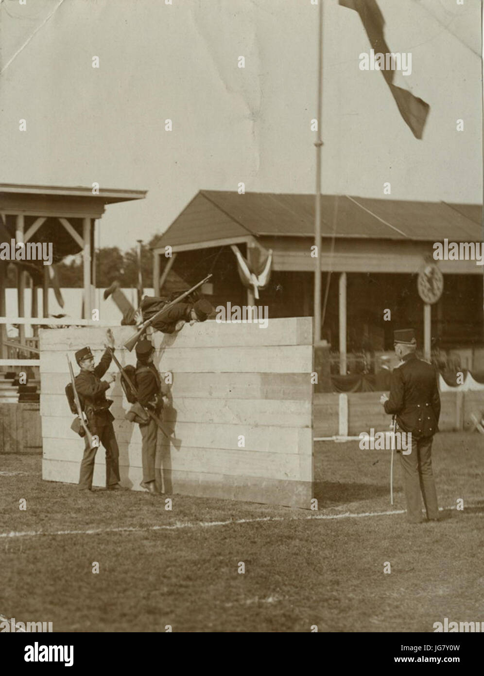Uit een foto-album a rencontré 57 visuels van de Tweede Nationale Sportdagen van 26 - F42535 - KNBLO Banque D'Images