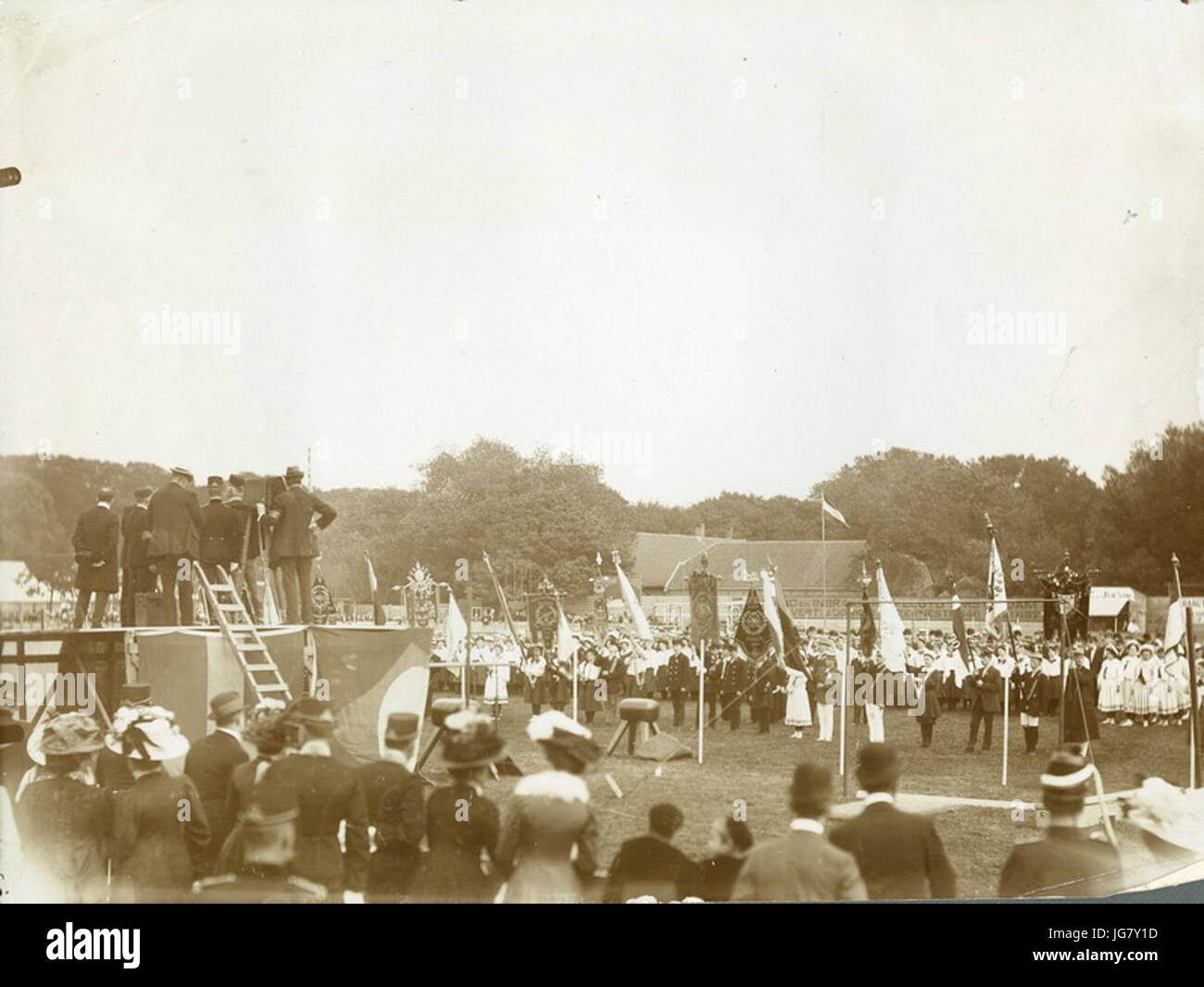 Uit een foto-album a rencontré 57 visuels van de Tweede Nationale Sportdagen van 26 - F42551 - KNBLO Banque D'Images