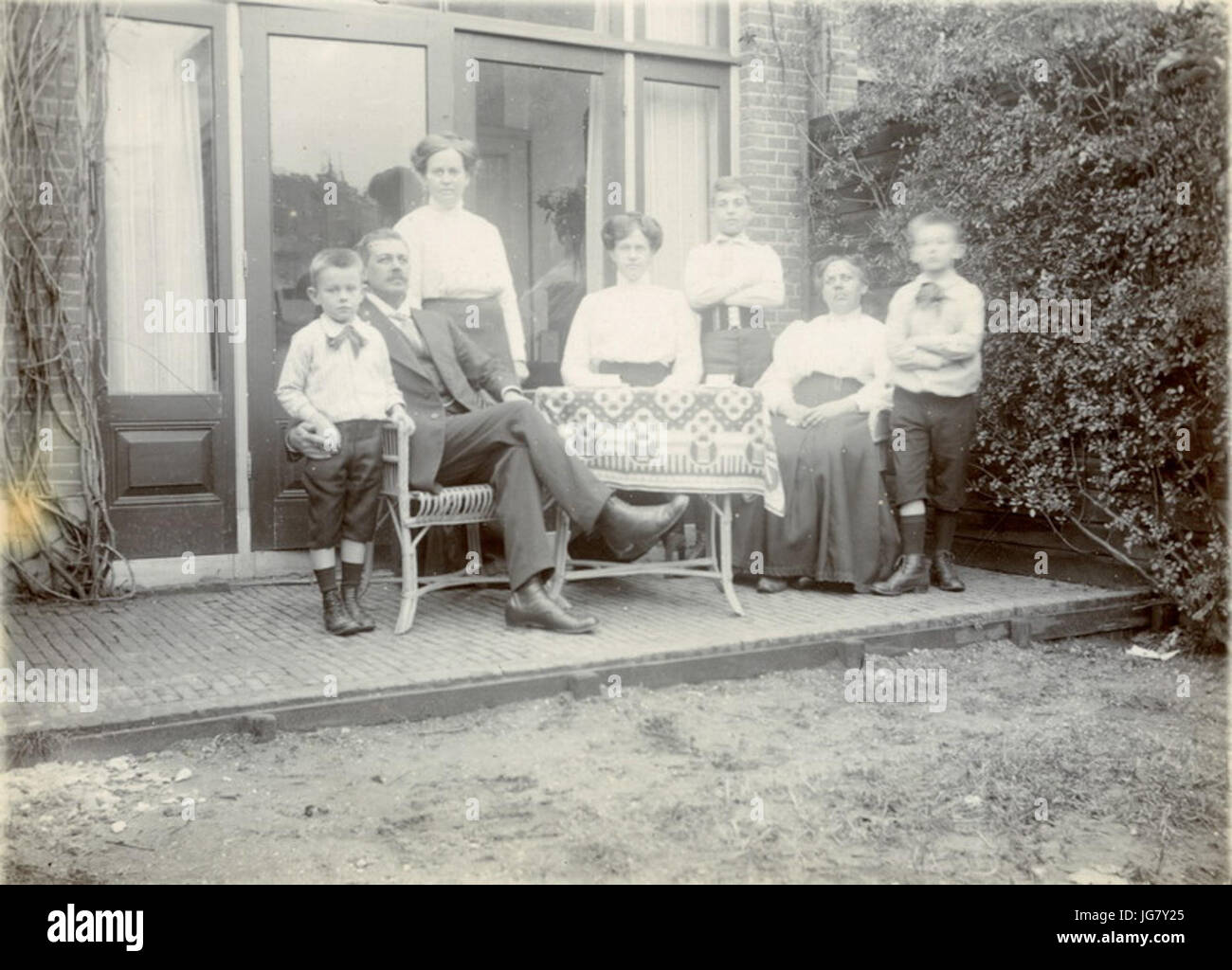 Uit een foto-album a rencontré 57 visuels van de Tweede Nationale Sportdagen van 26 - F42570 - KNBLO Banque D'Images