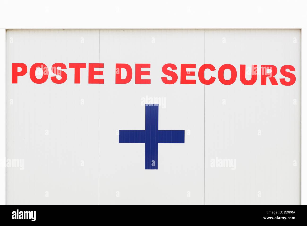 Poste de secours ou lifeguard bâtiment appelé poste de secours en Français Banque D'Images