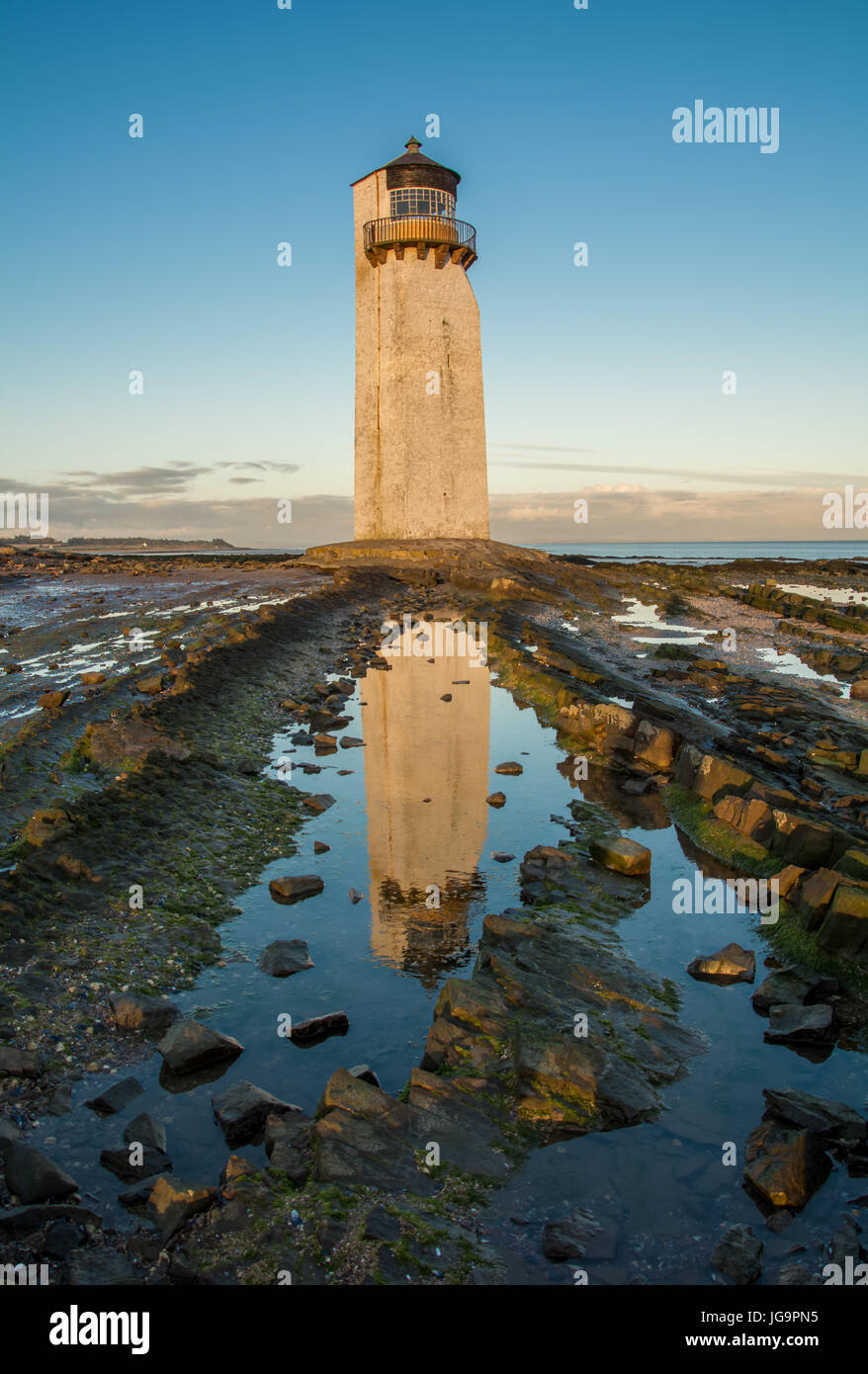 Reflet du phare Banque de photographies et d’images à haute résolution ...