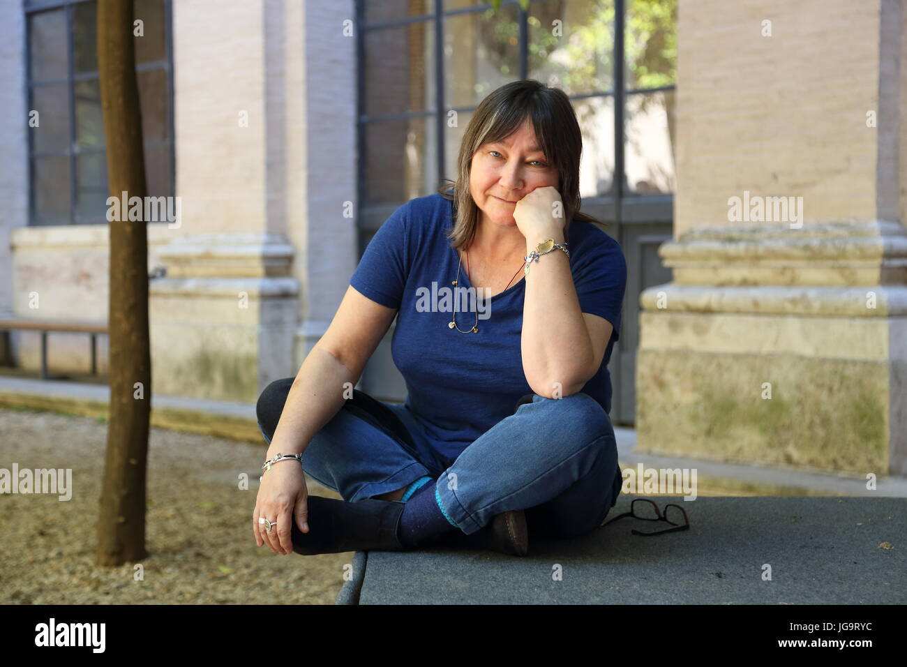 Écrivain écossais Ali Smith. Photocall avec deux des candidats pour la quatrième édition du Premio Strega, Jenny Erpenbeck/ et Ali Smith, qui seront présents à la soirée du 5 juillet de la littérature Festival International de Rome. (Photo de Matteo Nardone / Pacific Press) Banque D'Images