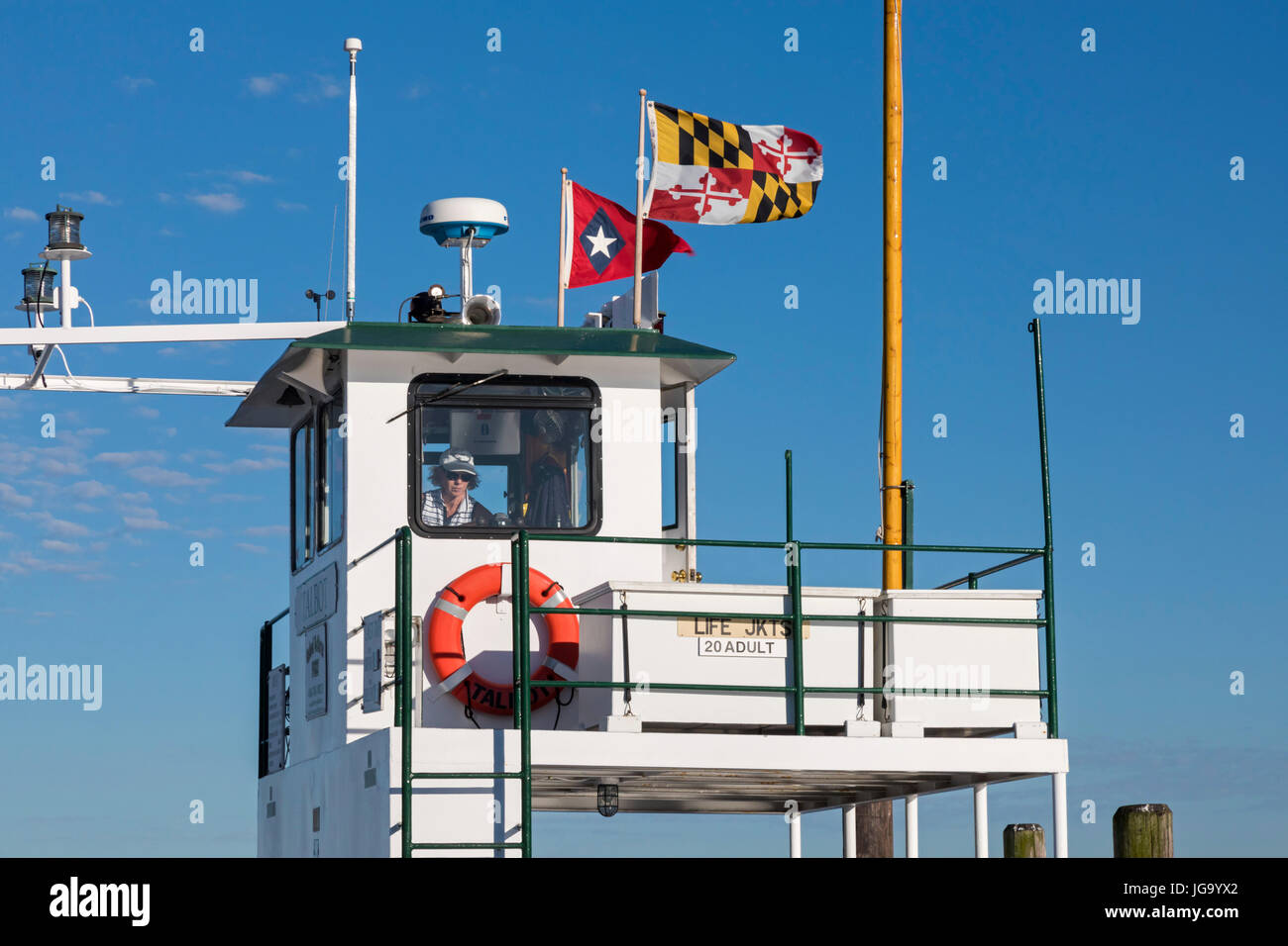 Oxford, Maryland - LoVerdi Bellevue-Oxford Marcia pilote la voiture bac sur la rivière Avon Tred près de la baie de Chesapeake. LoVerdi a été capitaine de la f Banque D'Images