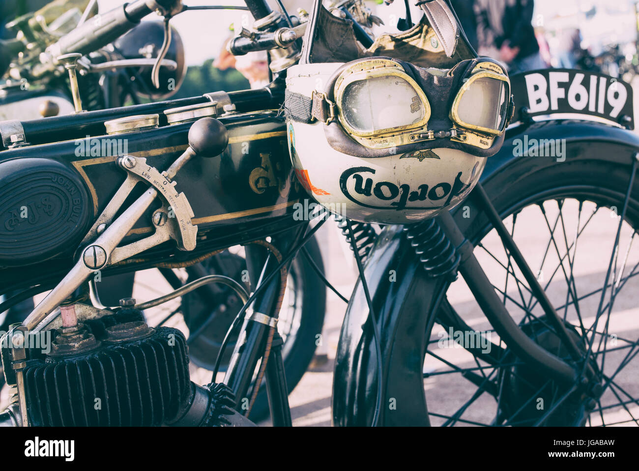 Norton crash helmet Banque de photographies et d'images à haute résolution  - Alamy