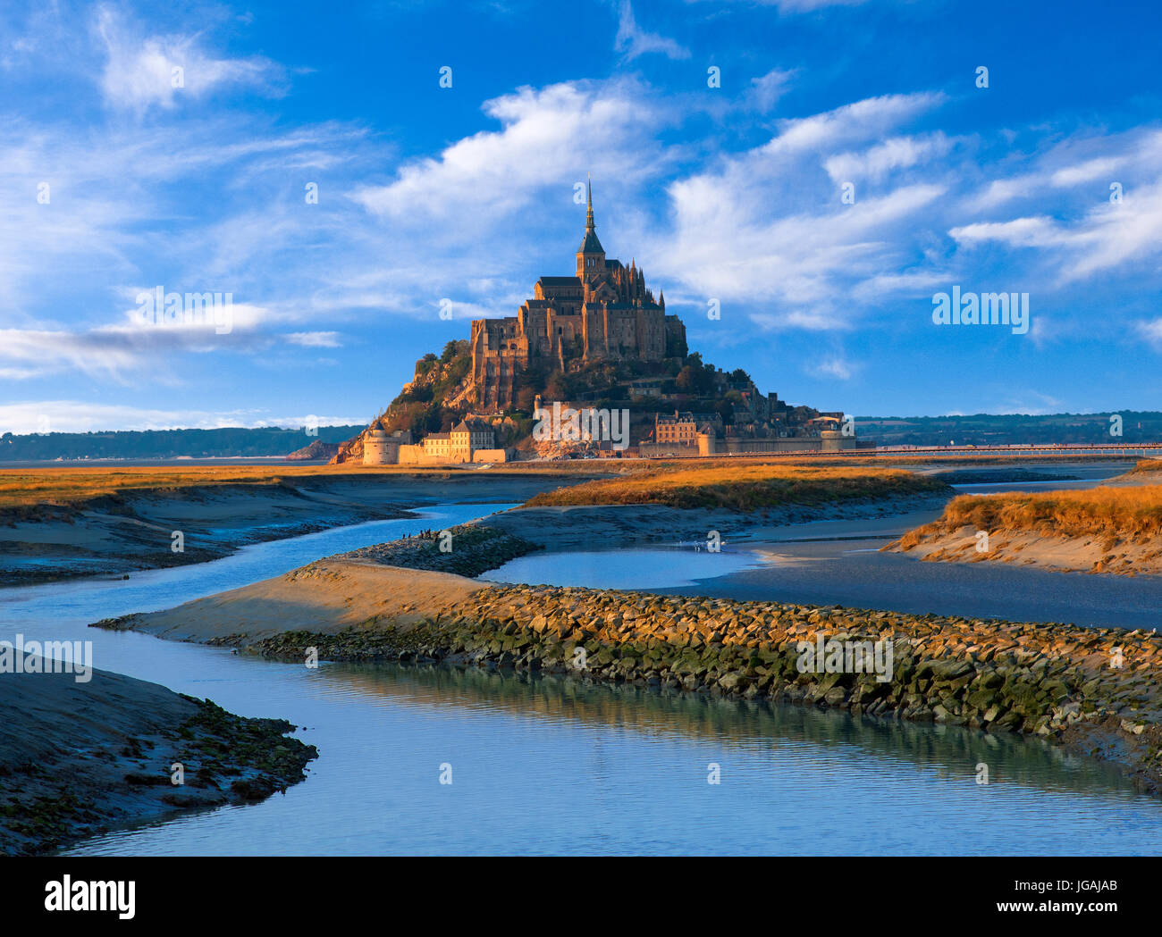 Abbaye du mont saint michel Banque de photographies et d’images à haute ...