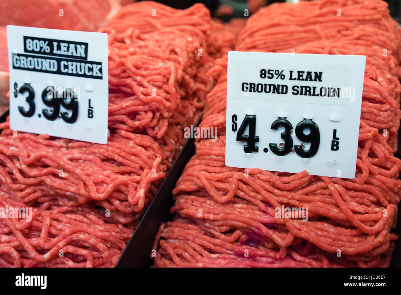 La terre fraîche sirlion & ground chuck à farmers market. Banque D'Images