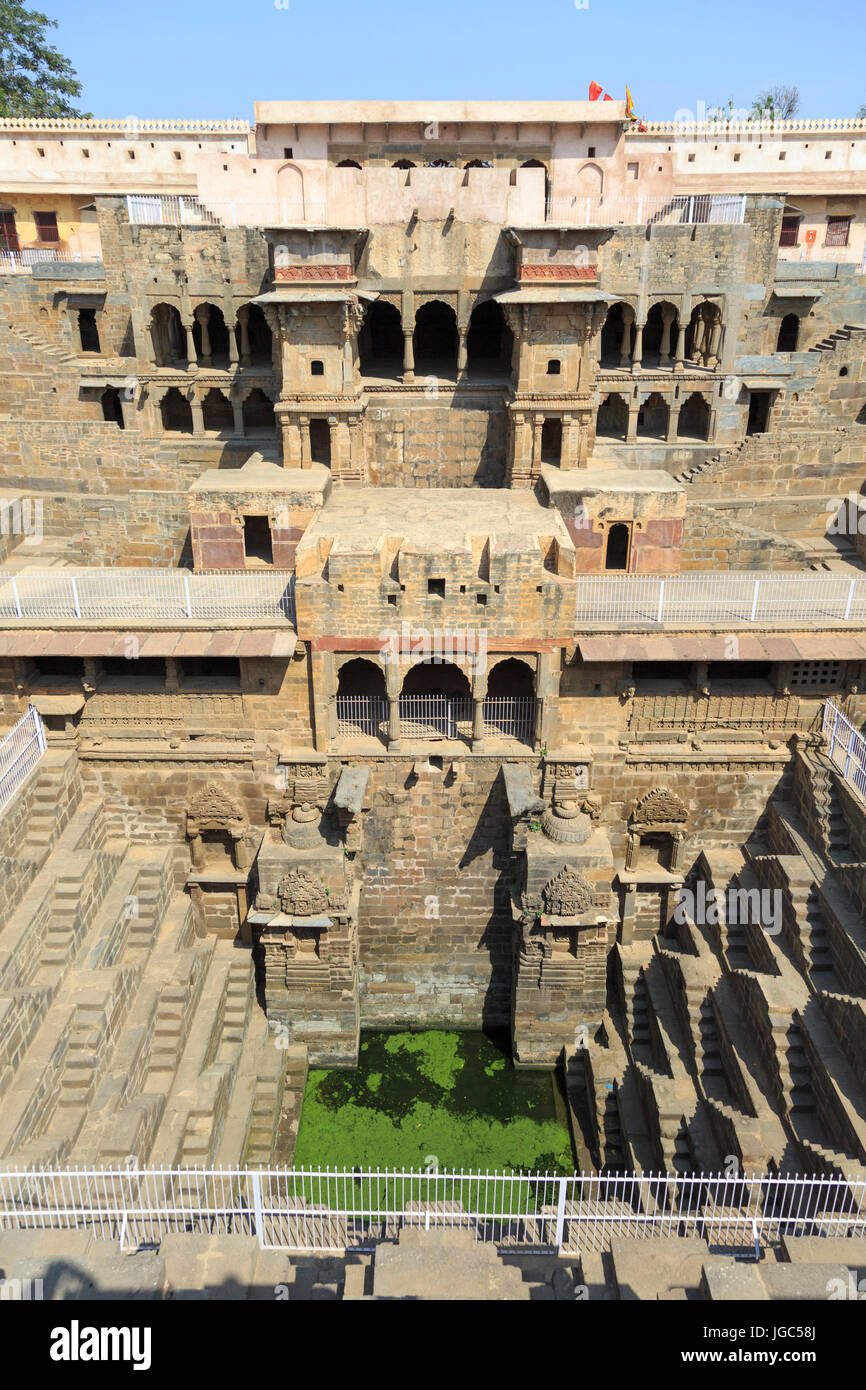 Cage Chand Baori Abhaneri, Rajasthan, Inde Banque D'Images